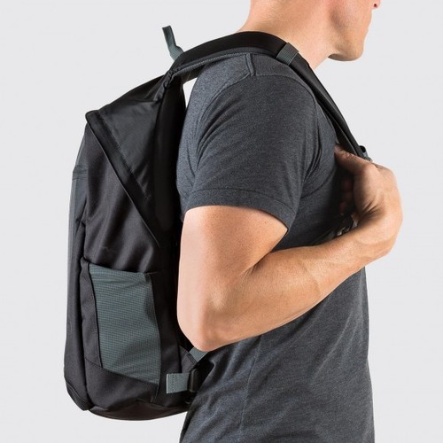 תיק גב Lowepro Photo Hatchback 150 AW