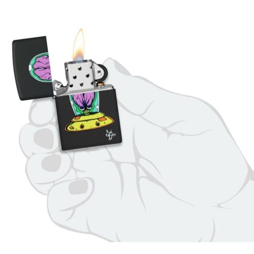 זיפו חייזר – שון דיטריך כותרת