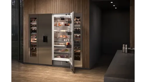 מקפיא אינטגראלי Gaggenau דגם  RF463306