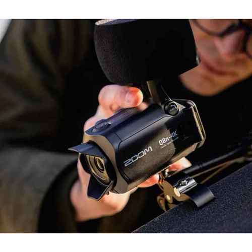מצלמת וידאו 4K למוזיקאים Zoom Q8n-4K