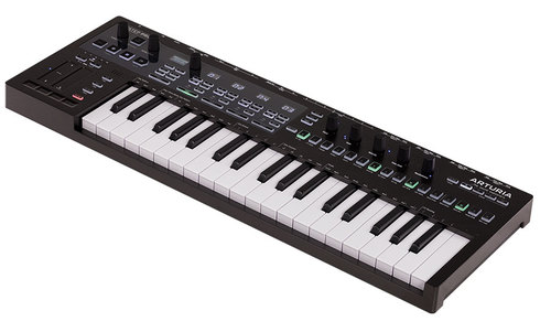 סיקוונסר ומקלדת שליטה - Arturia Keystep Pro Chroma