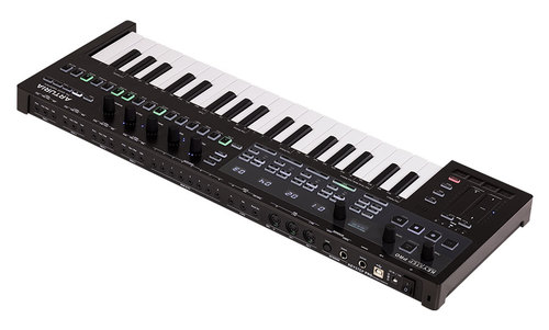 סיקוונסר ומקלדת שליטה - Arturia Keystep Pro Chroma
