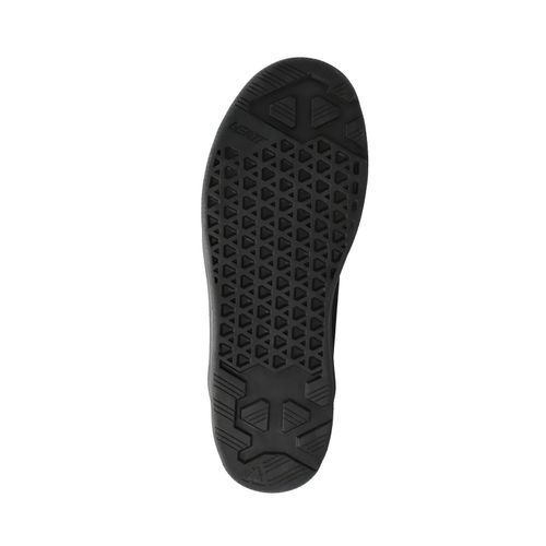 נעלי רכיבה צבע שחור LEATT MTB 2.0 