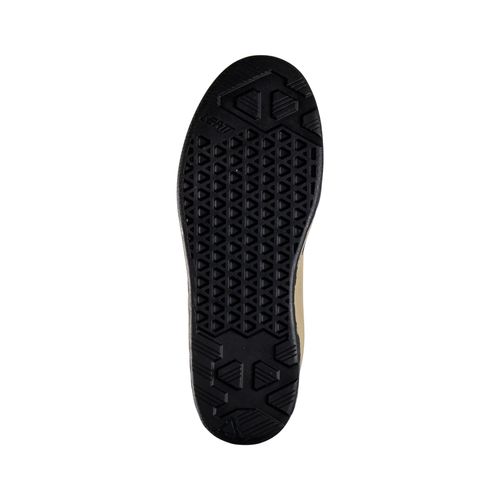נעלי רכיבה לאופניים צבע חום LEATT MTB 2.0 FLAT DUNE