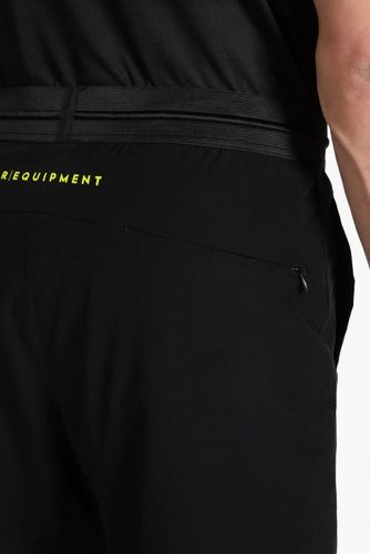 מכנס אימונים קצר שחור - VR46 SHORT SECOND LAYER SHORTS