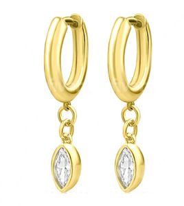 זוג עגילי חישוק עם טליון טיפה בציפוי זהב ומשובצי זירקונים - רודיטה (בקופסת מתנה מהודרת)