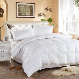 שמיכת פוך זוגית עם מילוי הולופייבר – לחורף חמים ונעים