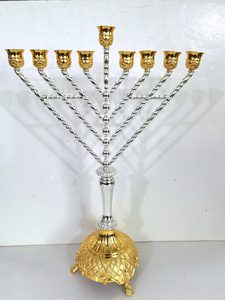 חנוכיה חבד