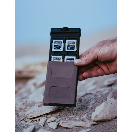 נרתיק לכרטיסי זיכרון PolarPro Slate CFexpress B Edition II