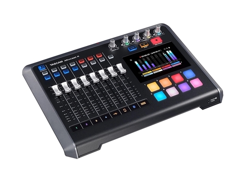 מיקסר הקלטה לפודקאסט Tascam Mixcast 4