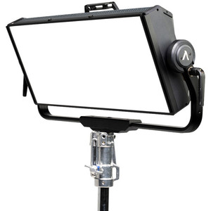 קיט פנס לד עם ארגז קשיח Aputure NOVA P600c