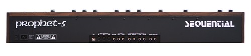 זוית נוספת Sequential Prophet-5 Legendary 5-voice Analog Poly Synth