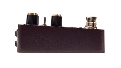 זוית נוספת Universal Audio UAFX Lion '68 Super Lead Amp