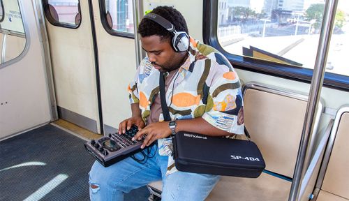 זוית נוספת Roland CB-404 Carrying Case