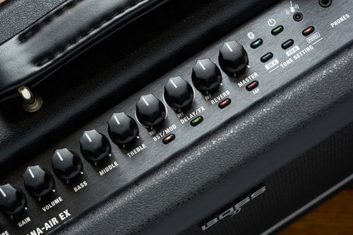 זוית נוספת BOSS KATANA-AIR EX Guitar Amplifier