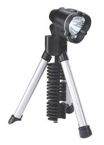 פנס לד מתכוונן עם דורגלים STANLEY
