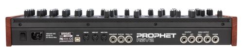 זוית נוספת Sequential Prophet Rev2 desktop module