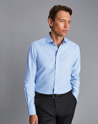 חולצה כחולה גזרת אקסטרה סלים  - Sky blue non-iron twill cutaway extra slim fit shirt