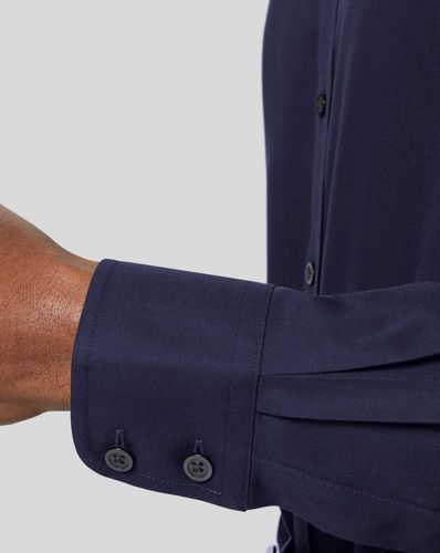 חולצה כחולה כהה גזרת אקסטרה סלים  - Navy non-iron twill extra slim fit shirt
