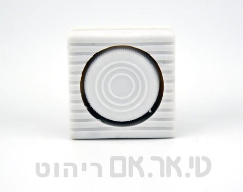 פקק עם בורג מוסתר