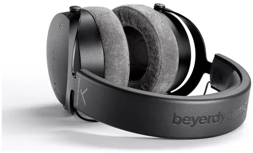 אוזניות סטריאופוניות חצי פתוחות beyerdynamic DT 700 PRO X