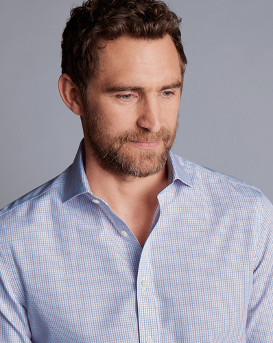 חולצה אדומה משבצת גזרת קלאסיק  -Red non-iron fine line check cutaway classic fit shirt