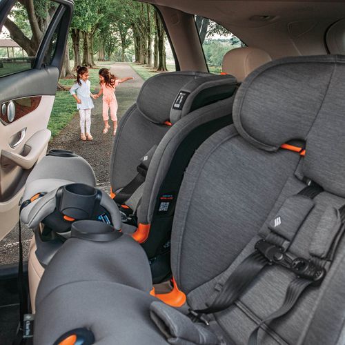 כיסא בטיחות וואן פיט קלירטקס Chicco OneFit ClearTex - צבע שחור
