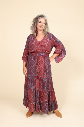שמלת פיות plus size