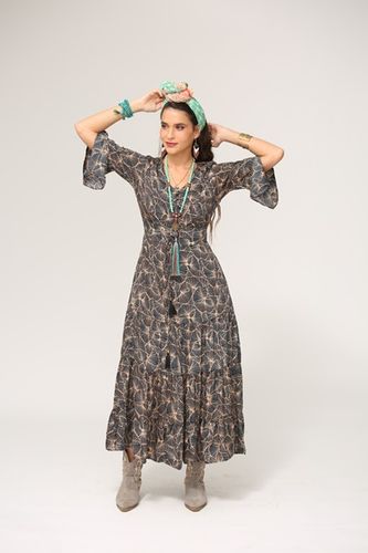 שמלת פיות plus size