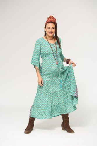 שמלת פיות plus size