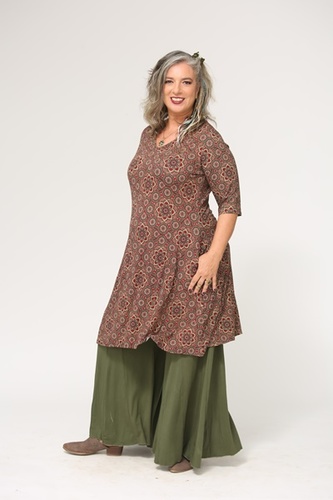 שמלת שני שרוול 3/4 מודפסת  plus size
