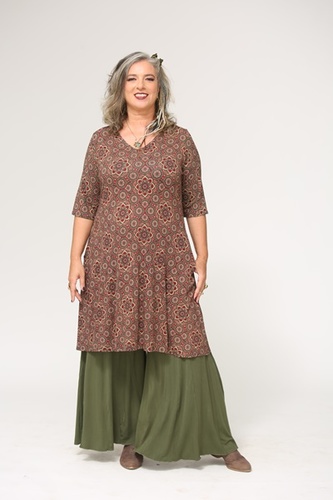 שמלת שני שרוול 3/4 מודפסת  plus size