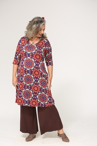 שמלת שני שרוול 3/4 מודפסת  plus size