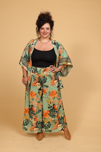 עליונית קימונו קצרה plus size