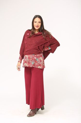 פונצ'ו קצר כפתורים plus size