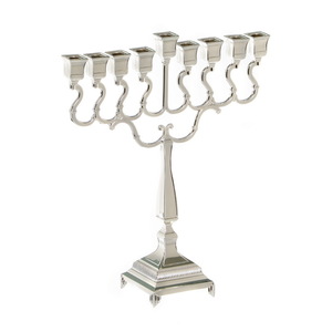 חנוכיה מוכספת המכבים 22סמ