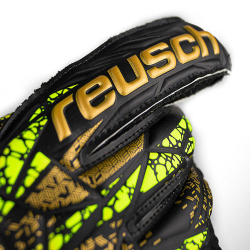 כפפות שוער מקצועיות - Reusch Attrakt Grip Finger Support