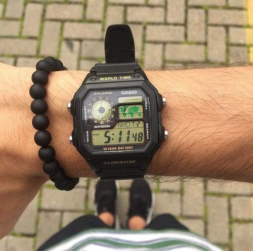 CASIO AE-1200WH-1B זמין במלאי