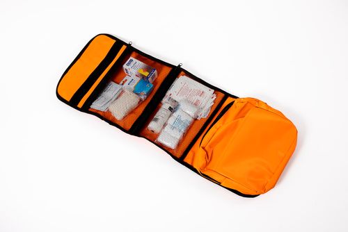 תיק ערכת עזרה ראשונה בסיסי -לבית/לרכב.
