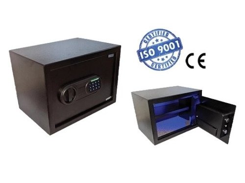 כספת אלקטרונית+תאורת לד 23