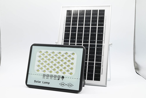 פרוז'קטור סולארי 200W.