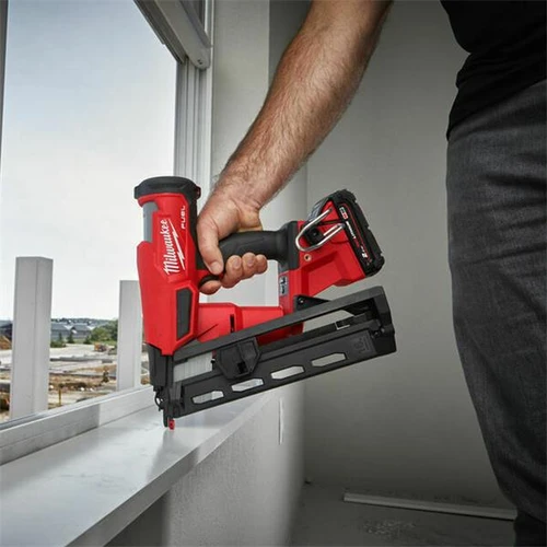 גוף אקדח מסמרים בזווית לעץ Milwaukee M18FN16GA