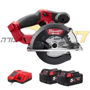מסור עגול נטען למתכת M18FMCS + שתי סוללות 5 אמפר + מטען Milwaukee 