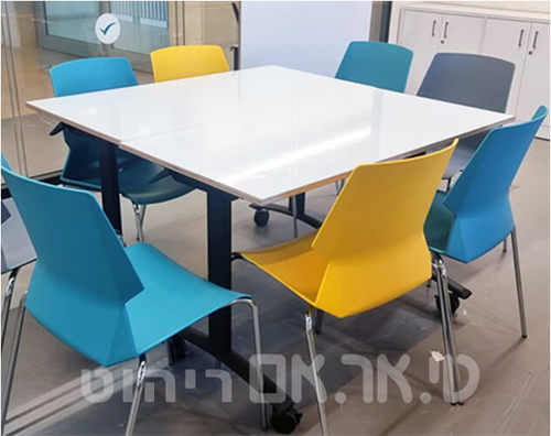 שלחן טיגר