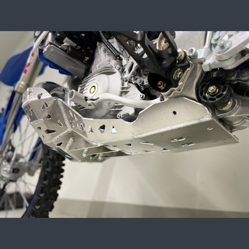 מגן מנוע משולב סעפת לדגמי T.M 250/300 2022 P-TECG RACING PK024