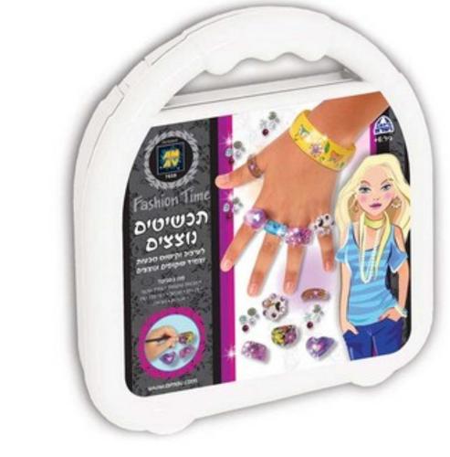 תכשיטים נוצצים