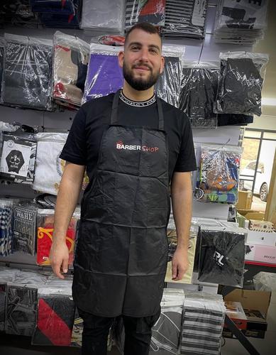 חלוק קל לספר שחור ניילון איכותי BARBERGLORY