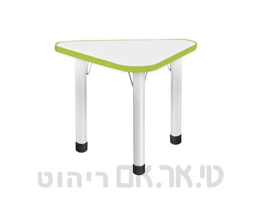 שולחן פלטה משולש