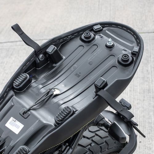 קיט רצועות לתיקי קרייגה לדוקאטי סקרמבלר - KRIEGA DUCATI SCRAMBLER US-DRYPACK FIT KIT