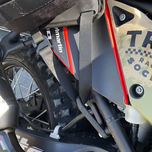 פלטות קשירה לתיקי קרייגה לימאהה טנרה 700 ראלי - KRIEGA YAMAHA TENERE 700 FIT KIT